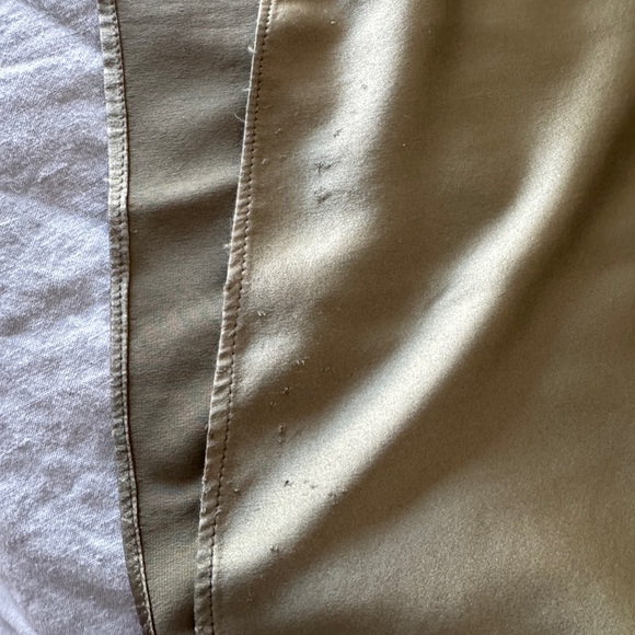 Reformation Devora dress in color artichoke. Perfect bridesmaid dress - Picture 7 of 7